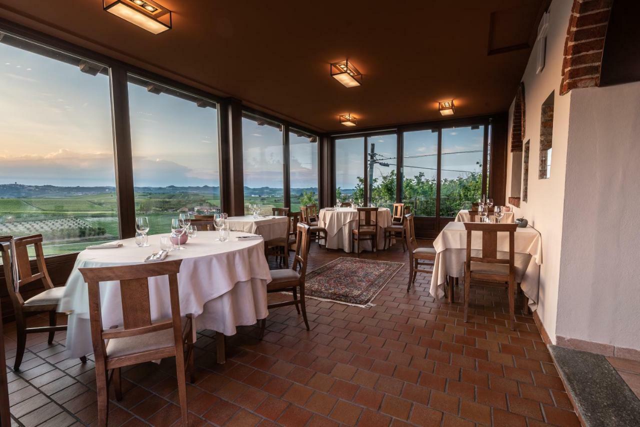 Il Vigneto Guest House Roddi Bagian luar foto
